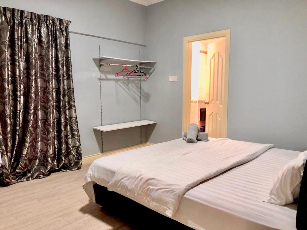 Marina Court Vacation Home 3 Bedrooms - Kota Kinabalu Buitenkant foto