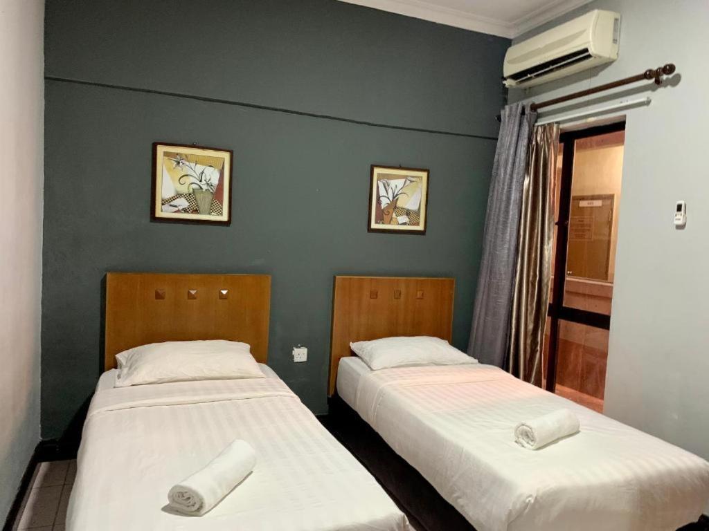Marina Court Vacation Home 3 Bedrooms - Kota Kinabalu Buitenkant foto