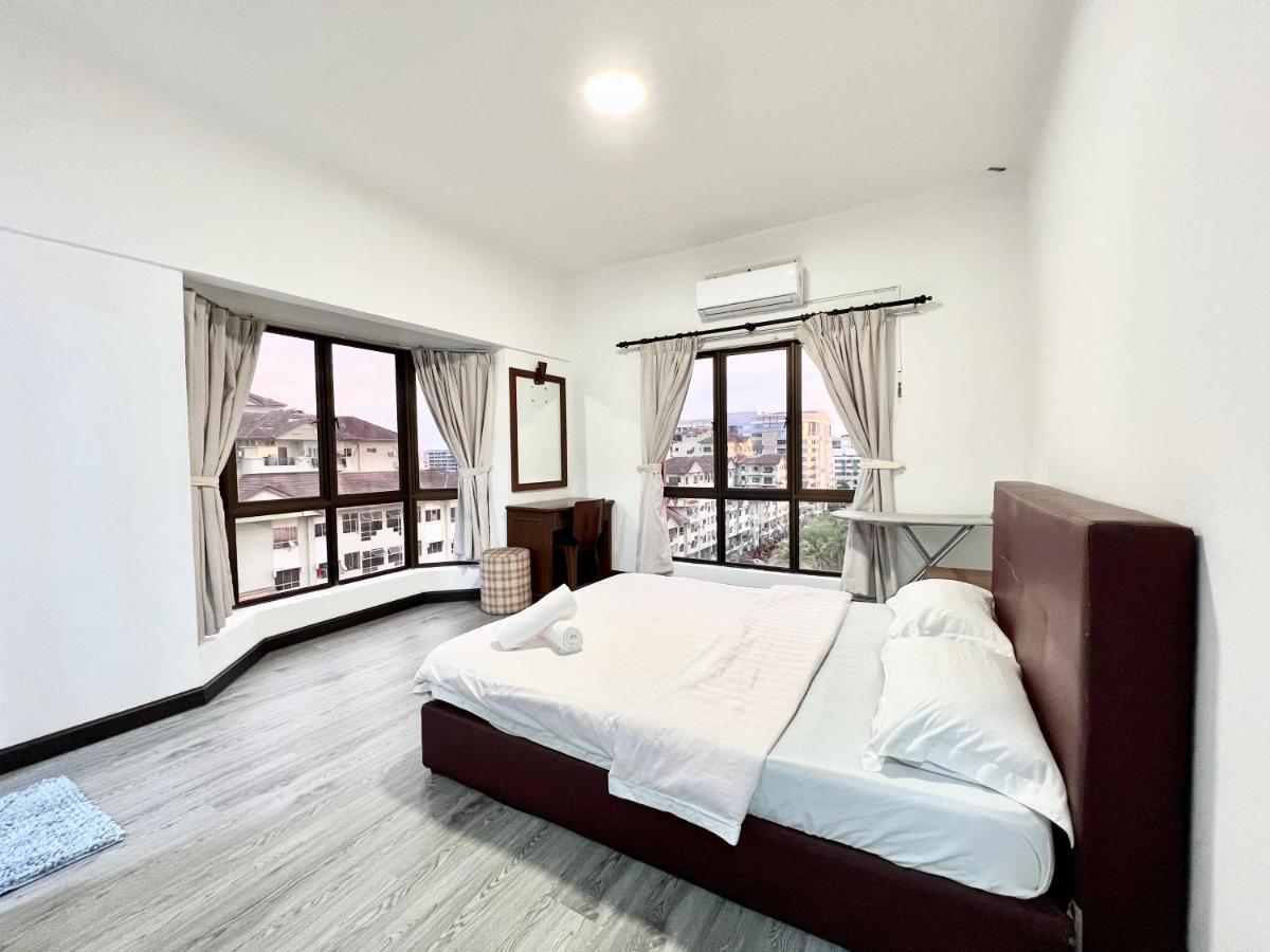 Marina Court Vacation Home 3 Bedrooms - Kota Kinabalu Buitenkant foto