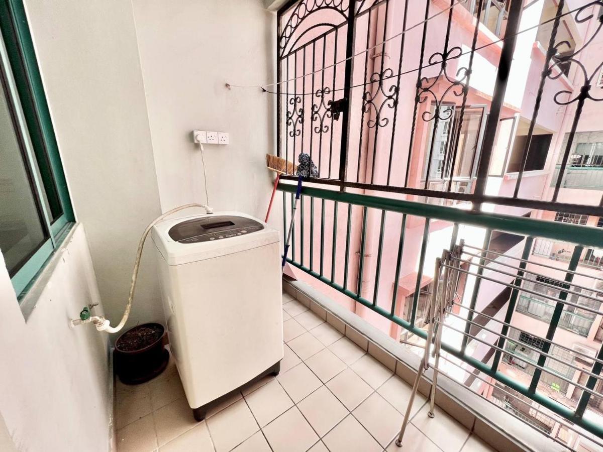 Marina Court Vacation Home 3 Bedrooms - Kota Kinabalu Buitenkant foto